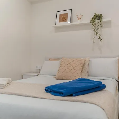 Villa Blanca Callao Salvaje