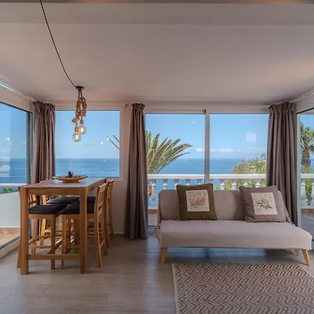 Blanca * Callao Salvaje