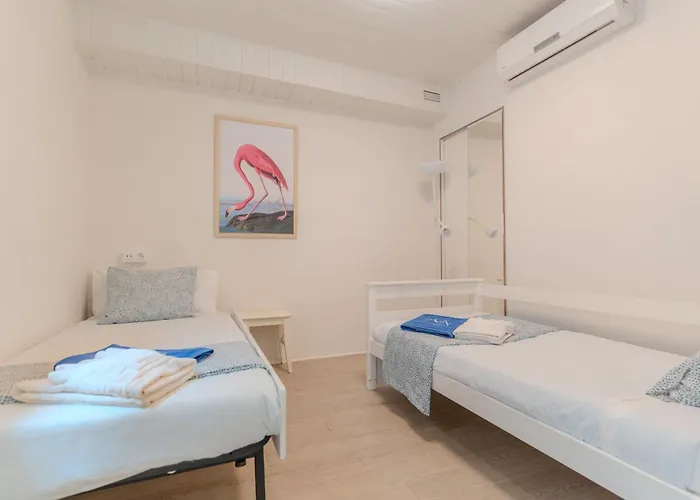 Blanca Villa Callao Salvaje