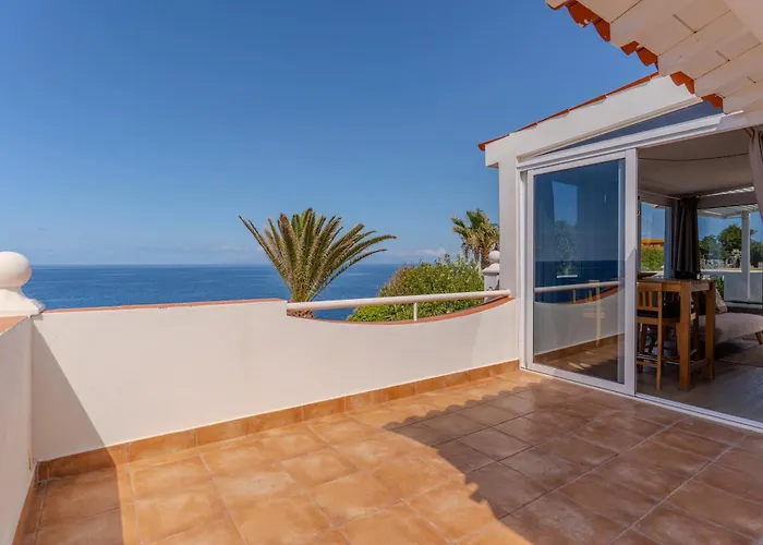 Blanca * Callao Salvaje