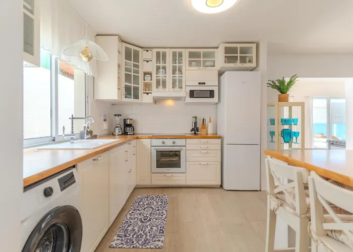 Blanca Callao Salvaje