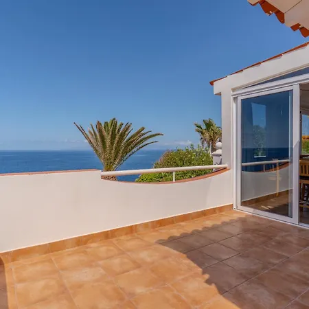 Blanca * Callao Salvaje