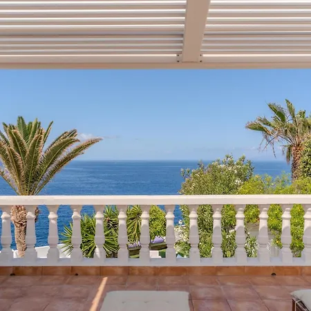 Villa Blanca *
