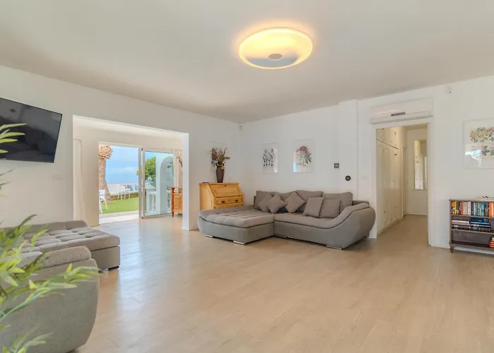 Blanca קיאו סלבאחה